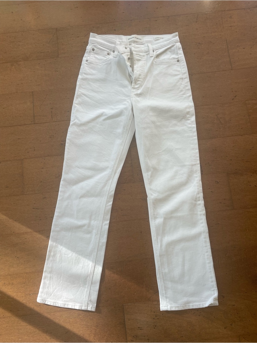 The Arlo High Rise Straight Jeans
Never worn - Picture 4 of 8